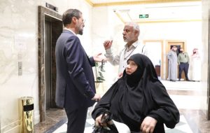 مسئولان حج و زیارت پای درد دل زائران در مدینه نشستند