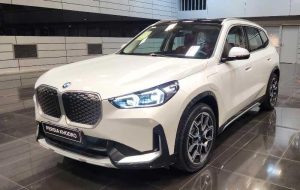 اعلام قیمت تکمیل وجه خودروی BMW iX1 مدل ۲۰۲۵ توسط پرشیا خودرو (گروه پرشیاموبیلیتی)