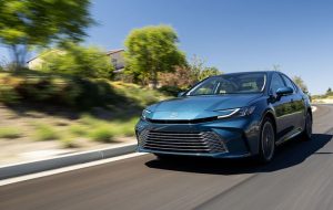 نگاهی به ۳ سدان ایمن ژاپنی