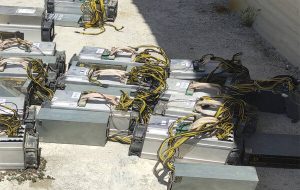 ۲۰ ماینر قاچاق در اصفهان کشف شد