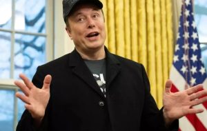 پیشنهاد پناهندگی سیاسی به ایلان ماسک از سوی روسیه