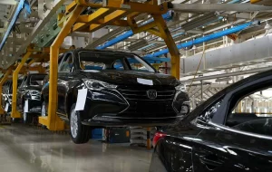 بازدید استاندار سمنان از ظرفیت‌های تولیدی فردا موتورز