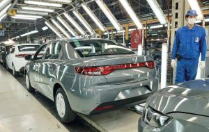 جراحی صنعت خودرو؛ دستاورد نادیده دولت پزشکیان