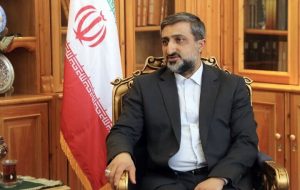 تعیین خودسرانه قیمت خودرو مخالف منافع مردم و تنظیم بازار وظیفه ذاتی این وزارتخانه است/ در خصوصی‌سازی‌های ناموفق باید بازنگری شود