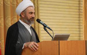 امام جمعه ایلام از «سحر امامی» برای سفر به کربلا دعوت کرد