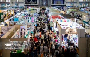 طلب ناشران از نمایشگاه مجازی تا آخر هفته پرداخت می‌شود