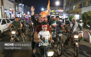 تجمع مردمی برای حمایت از عملیات «بشارت فتح» در اهواز