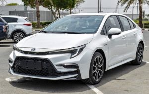 بازار خودرو همچنان در شوک جنگ ۱۲ روزه