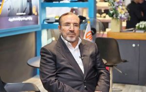 رشد صنعت خودرو در گرو آزادی عمل بخش‌خصوصی