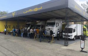 از دو چرخ تا هجده چرخ؛ «گروه بهمن» چگونه تهران را به ویترین دائمی محصولاتش تبدیل کرده است؟