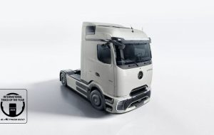 مرسدس بنز eActros 600، پیشگام حمل‌ونقل پایدار در 2025