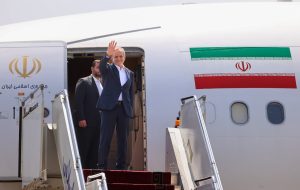 پزشکیان مینسک را به مقصد تهران ترک کرد