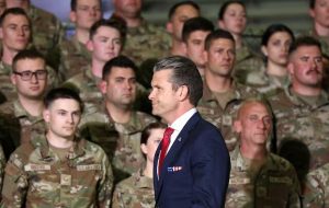 موج برکناری‌ها در پنتاگون؛ تجاوز به ایران برای آمریکا چالش‌ساز شد