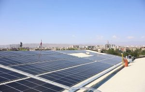 استان سمنان پیشگام در انرژی پاک؛ طرحی برای تبدیل خانه‌ها به نیروگاه