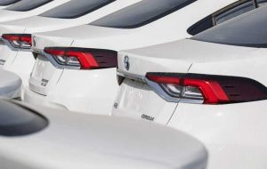 تمدید مهلت ثبت‌نام خودروهای وارداتی تا ۱۶ مرداد