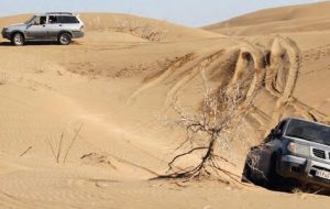 بنزین‌هایی که در بیابان به هدر می‌رود!