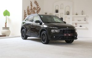 پذیرش سه خودرو «ری‌را»، «سورن» و «رانا» در بورس کالا