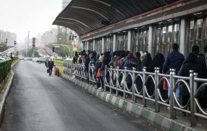 اتوبوس هایی که به ایستگاه نمی رسند!