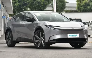 تویوتا bZ5 و bZ3X در راه ایران با ماهان صنعت پارس