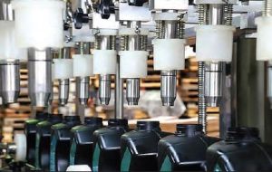 کارخانه روانکارسازی در بوکان آماده بهره‌برداری