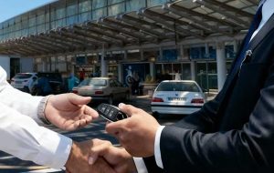 خدمات اجاره ماشین در فرودگاه امام به چه صورت انجام می‌شود؟