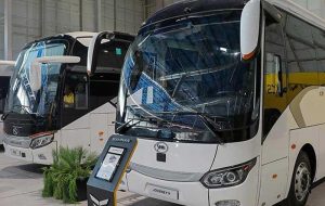 گروه بهمن با اتوبوس‌های شهری و بین شهری به نمایشگاه حمل‌ و نقل تهران می‌رود