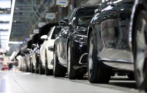 اروپا، غفلت در ارزش‌آفرینی، عقب‌ماندگی در رقابت