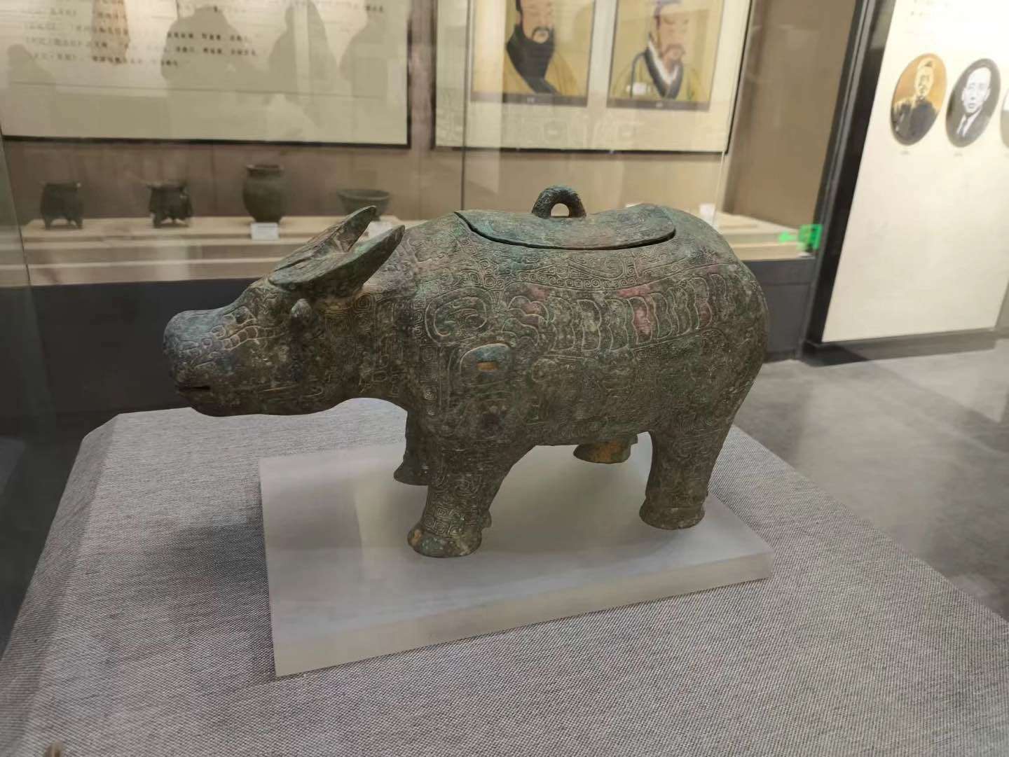 青铜牛