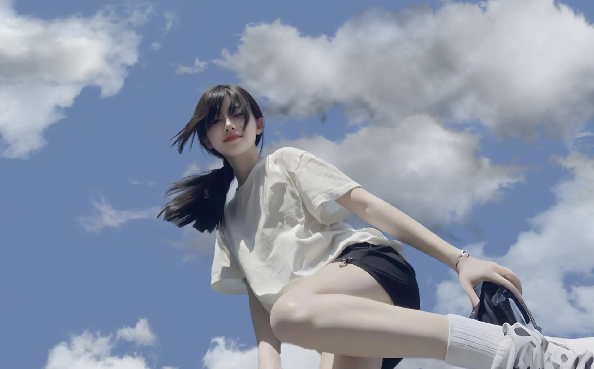 云间少女的诗意瞬间 - 人像 / 清新 - 清新 少女 蓝天 高清壁纸