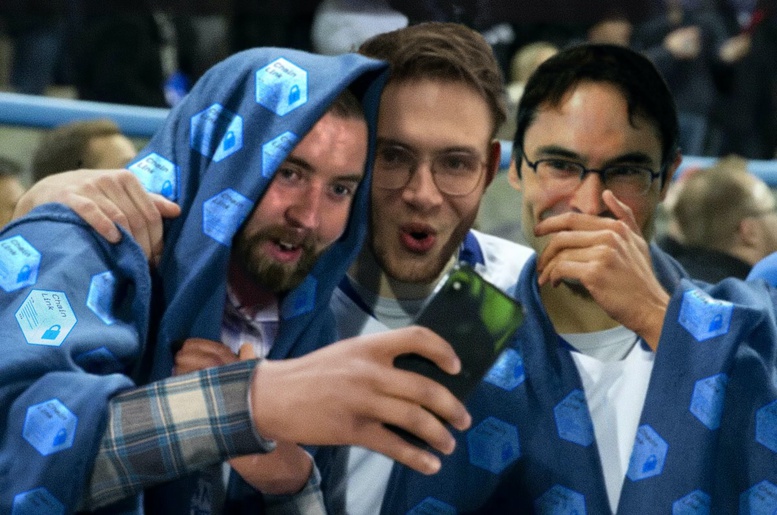 af243cfb2ff1ea4a441545ceeead3f46