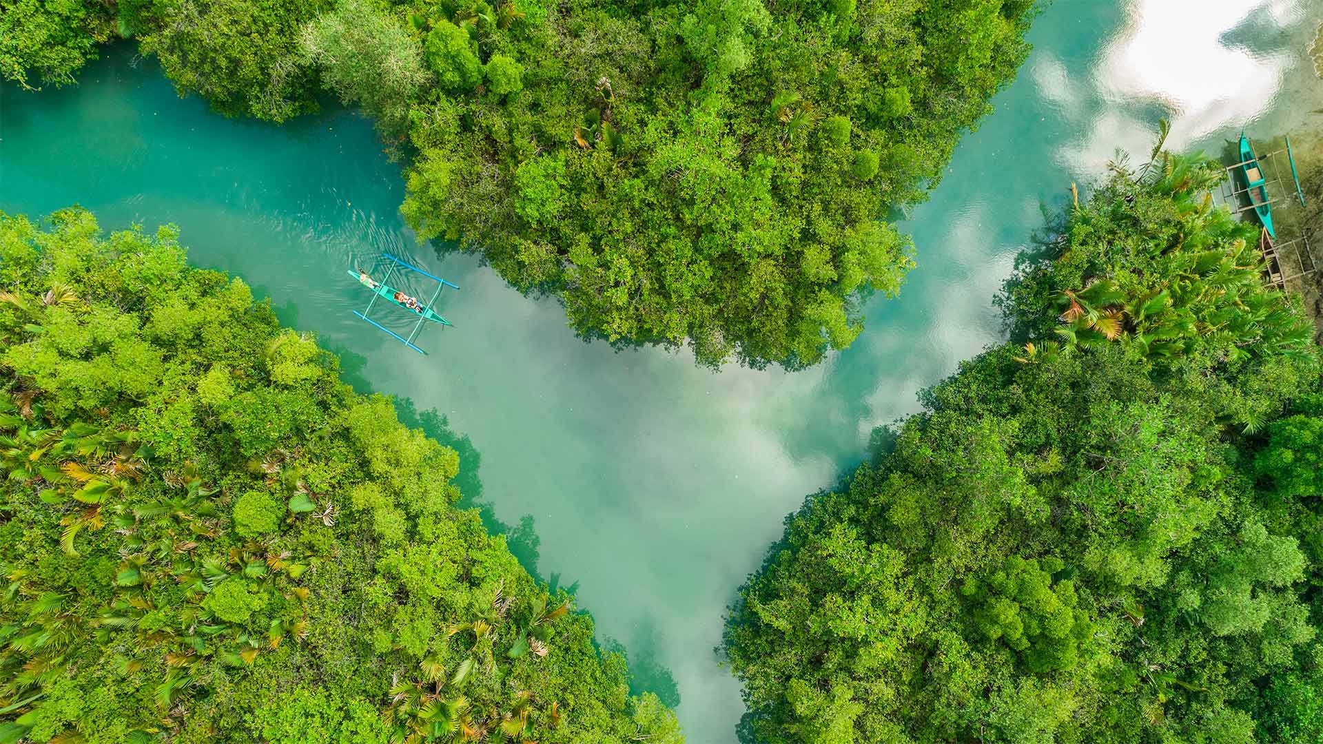 The Bojo River in Cebu, Philippines - Amazing Aerial Agency/Offset by Shutterstock)