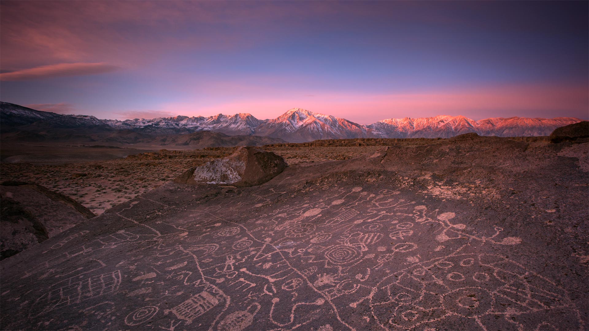 Sky Rock petroglyphs in the Volcanic Tablelands near Bishop, California - JTBaskinphoto/Getty Images)