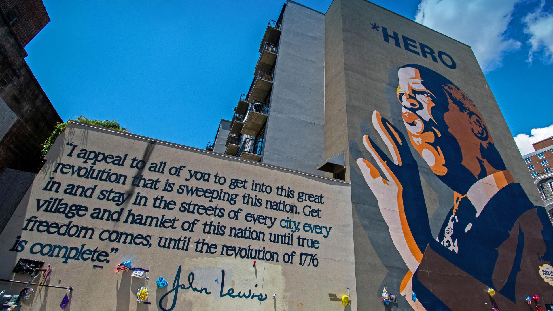 John Lewis hero mural by Sean Schwab in the Sweet Auburn district of Atlanta, Georgia - Ilene Perlman/Alamy)