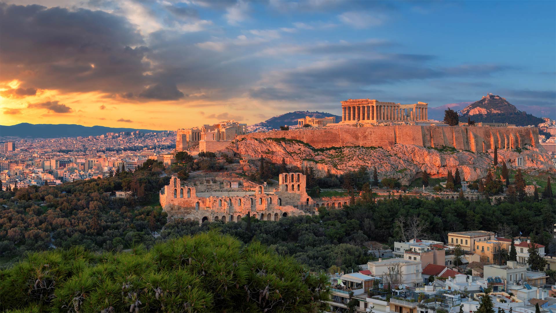 The Acropolis of Athens, Greece - Lucky-photographer/Shutterstock)