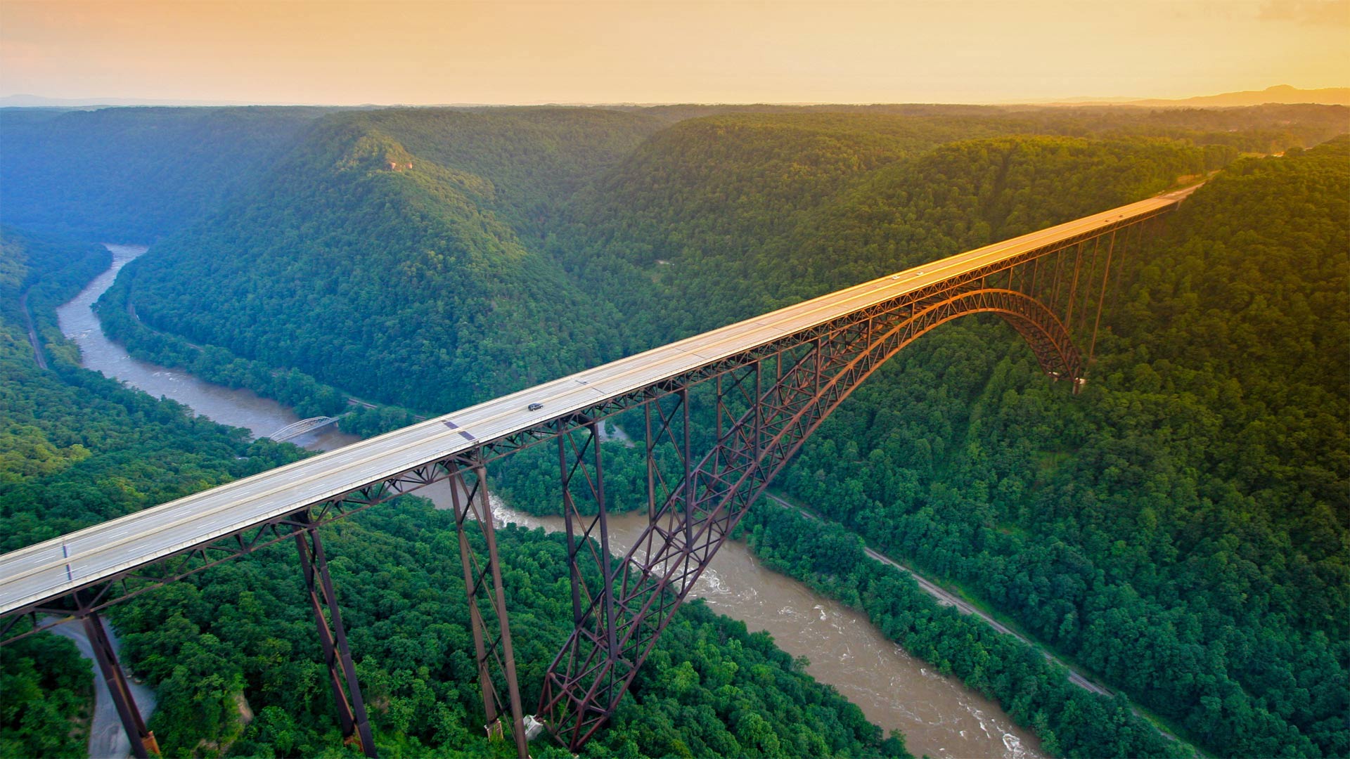New River Gorge Bridge in the New River Gorge National Park and Preserve, West Virginia - Entropy Workshop/iStock/Getty Images Plus)