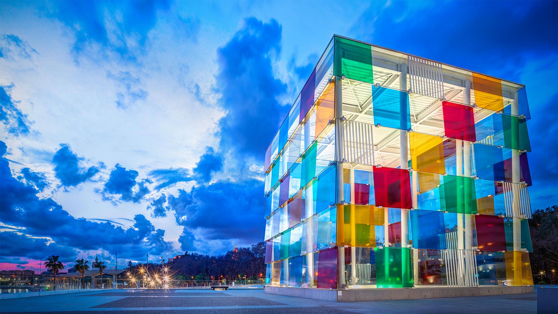 Centre Pompidou Málaga in Málaga, Spain - Wim Wiskerke/Alamy)