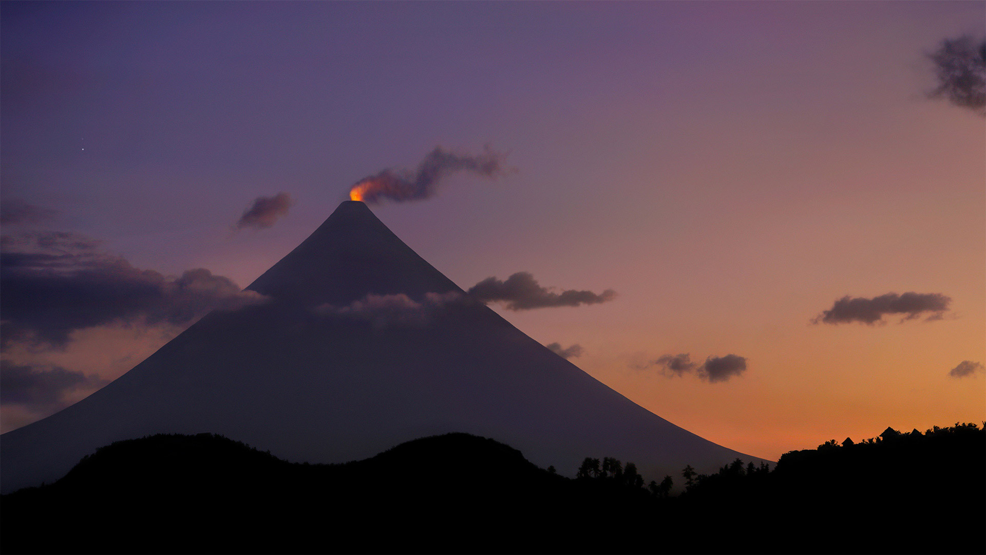 Crater glow from Mount Mayon in the Philippines - Per-Andre Hoffmann/Cavan)
