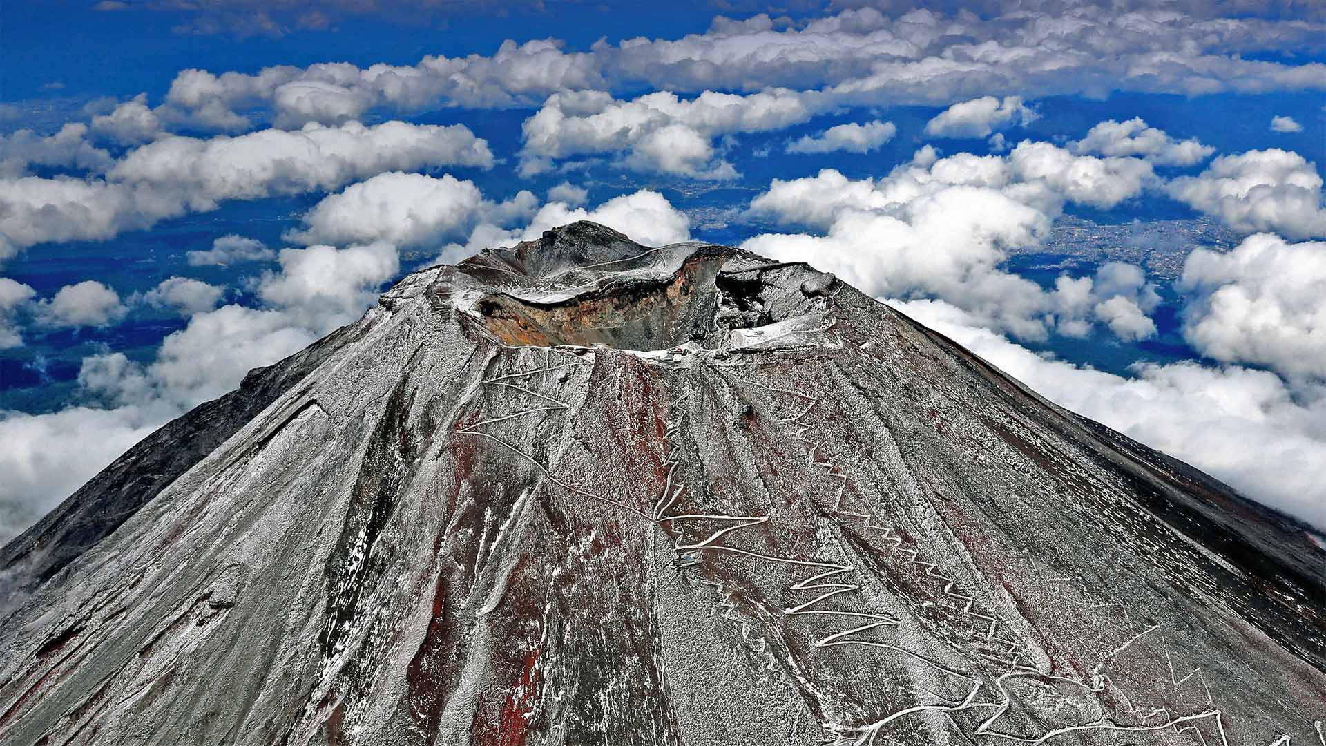 Mount Fuji in Japan - The Asahi Shimbun/Getty Images)