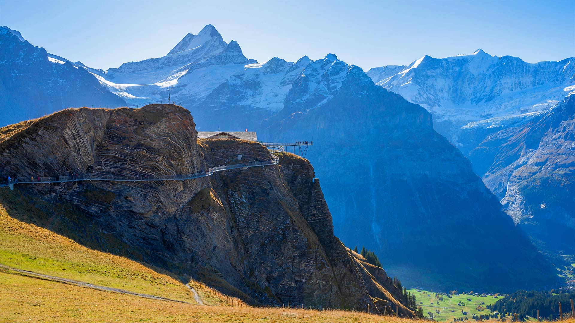 First Cliff Walk on First near Grindelwald, Switzerland - Hans-Georg Eiben/eStock Photo)