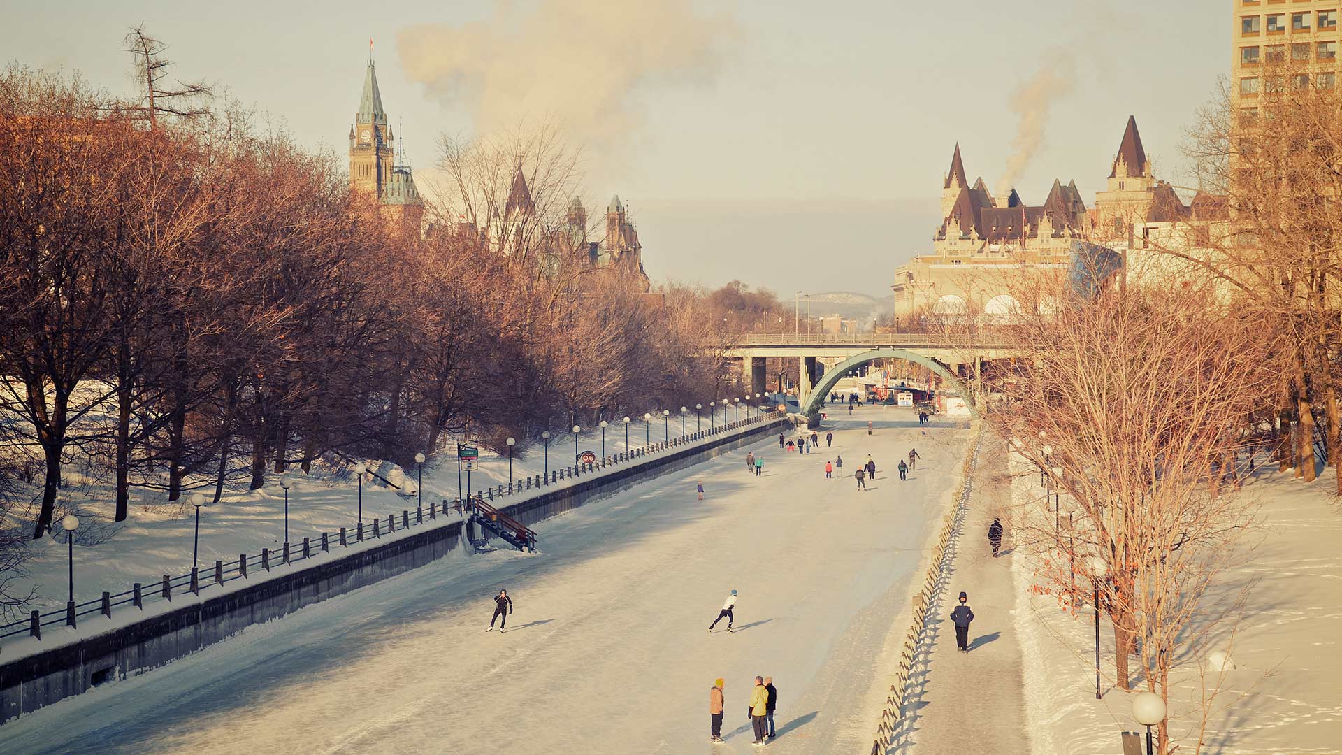 Rideau Canal Skateway during Winterlude in Ottawa, Canada - Preappy/Getty Images)