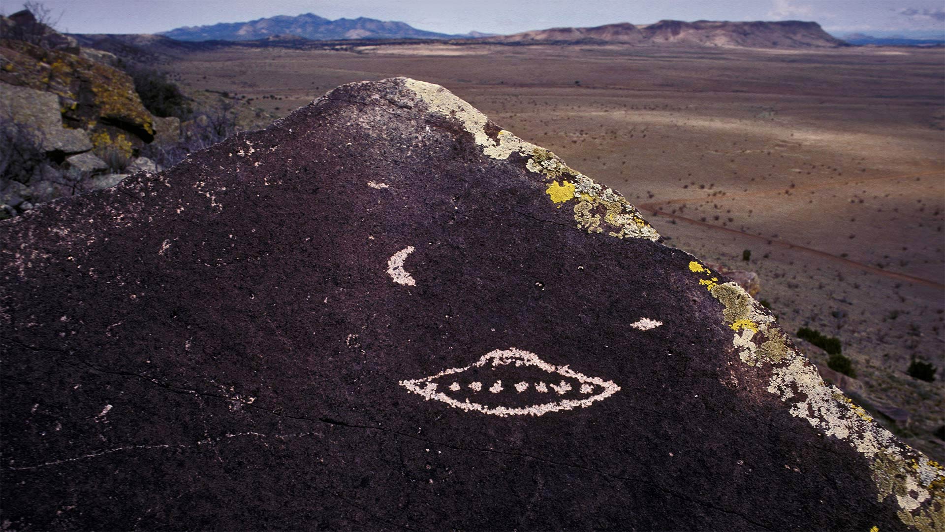 Rock art near Santa Fe, New Mexico - Scott Warren/Cavan)