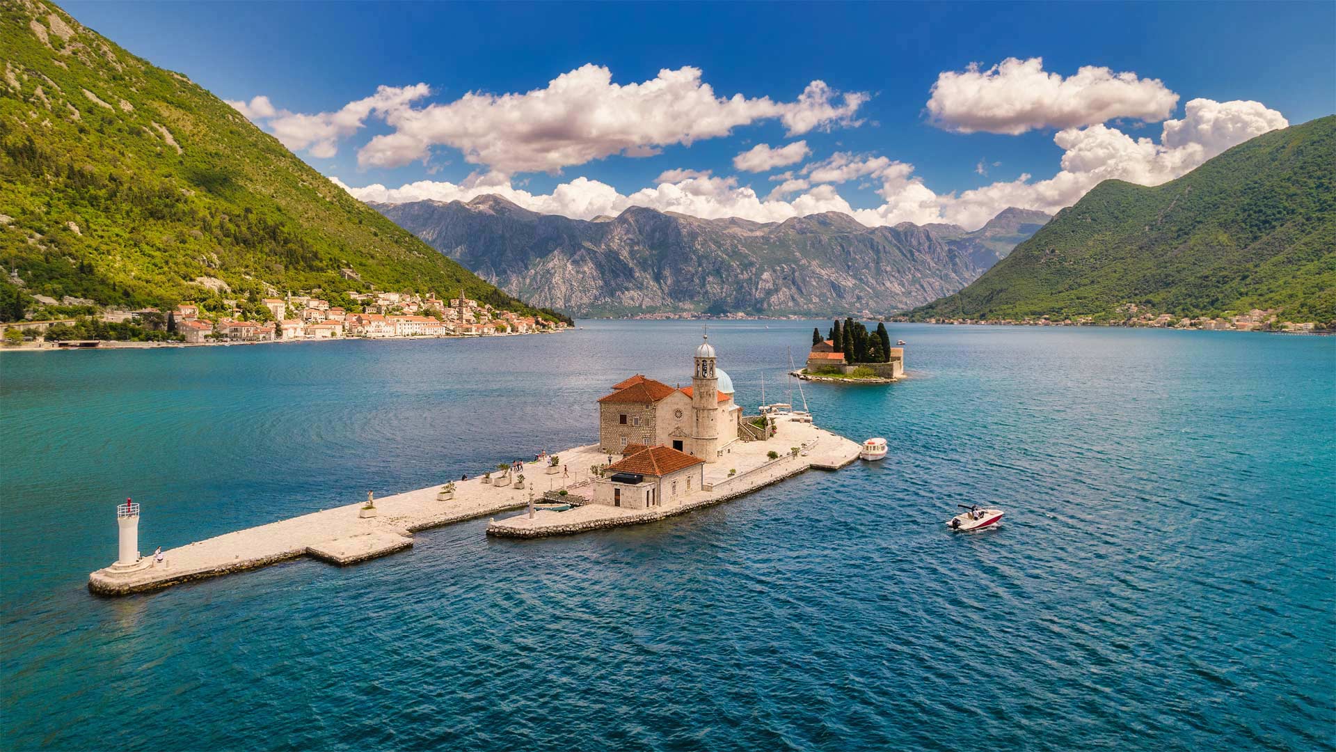 Our Lady of the Rocks and Saint George Island in the Bay of Kotor, Perast, Montenegro - Dmitrii Sakharov/Shutterstock)