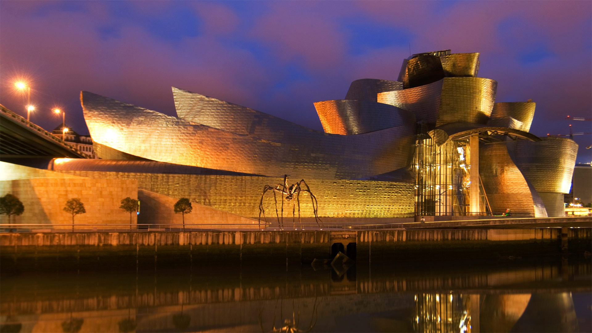 Guggenheim Museum Bilbao, Spain - Jeremy Horner/Getty Images)