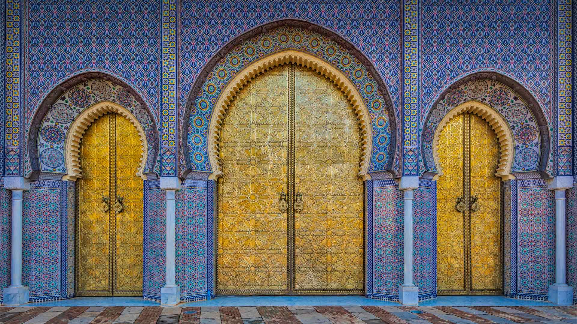 The gates of the Royal Palace (Dar al-Makhzen) in Fez, Morocco - Adam Smigielski/Getty Images)