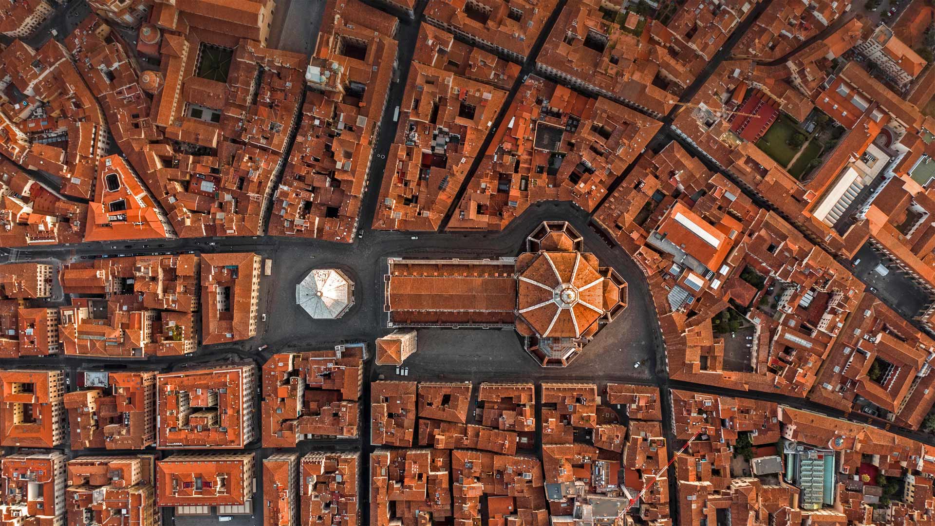 The Cathedral of Florence, Italy - Alexander Baert/Amazing Aerial Agency)