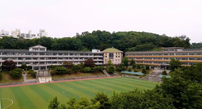 챗GPT와 파생 기술들 - LLM 열풍 1년 반, 무엇이 바뀌었나?