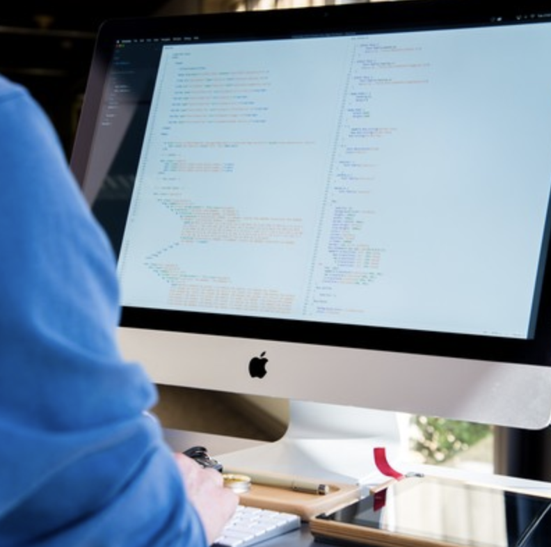 “비전공 개발자 취업/이직 완벽 가이드” 반병현·이효석의 신간도서 『비전공이지만 개발자로 먹고삽니다』 출간