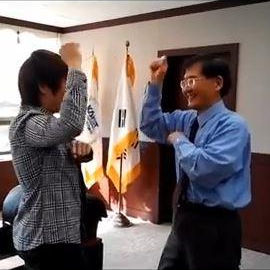 총장의 말춤 “카이스트를 소통 스타일로”