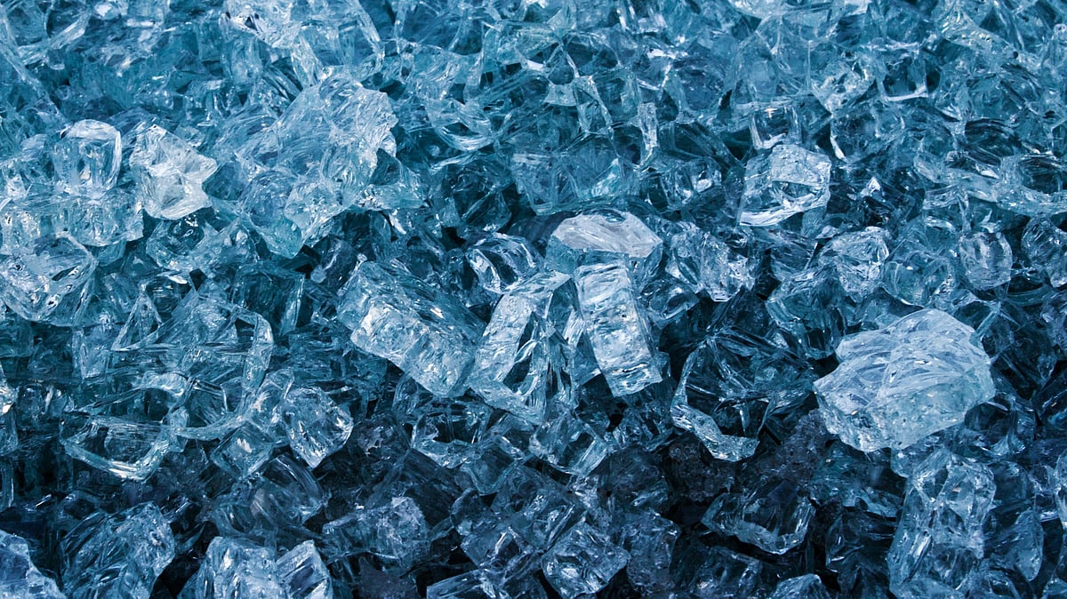 Scientists Discover Ice That Freezes at Room Temperature, Sinks Instead of Floats