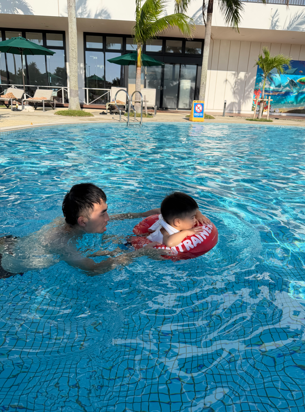 南方海灘酒店泳池